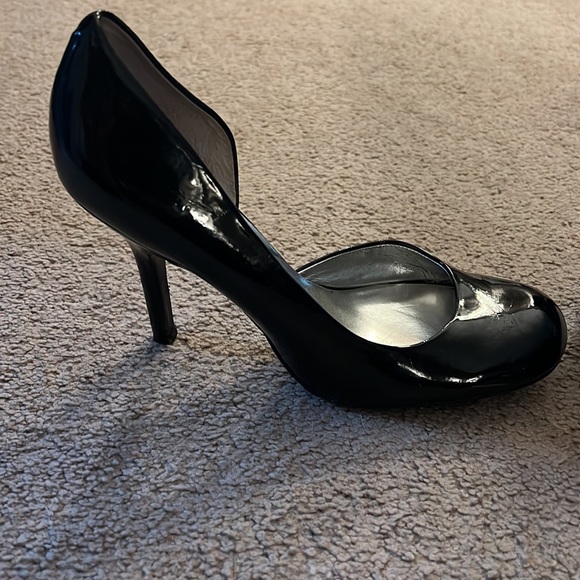 Jessica Simpson heels - Picture 2 of 2